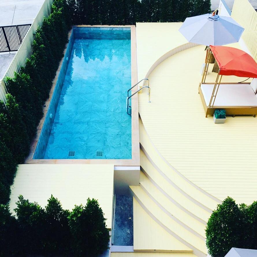 La La Moon Poshtel'n' Pool *