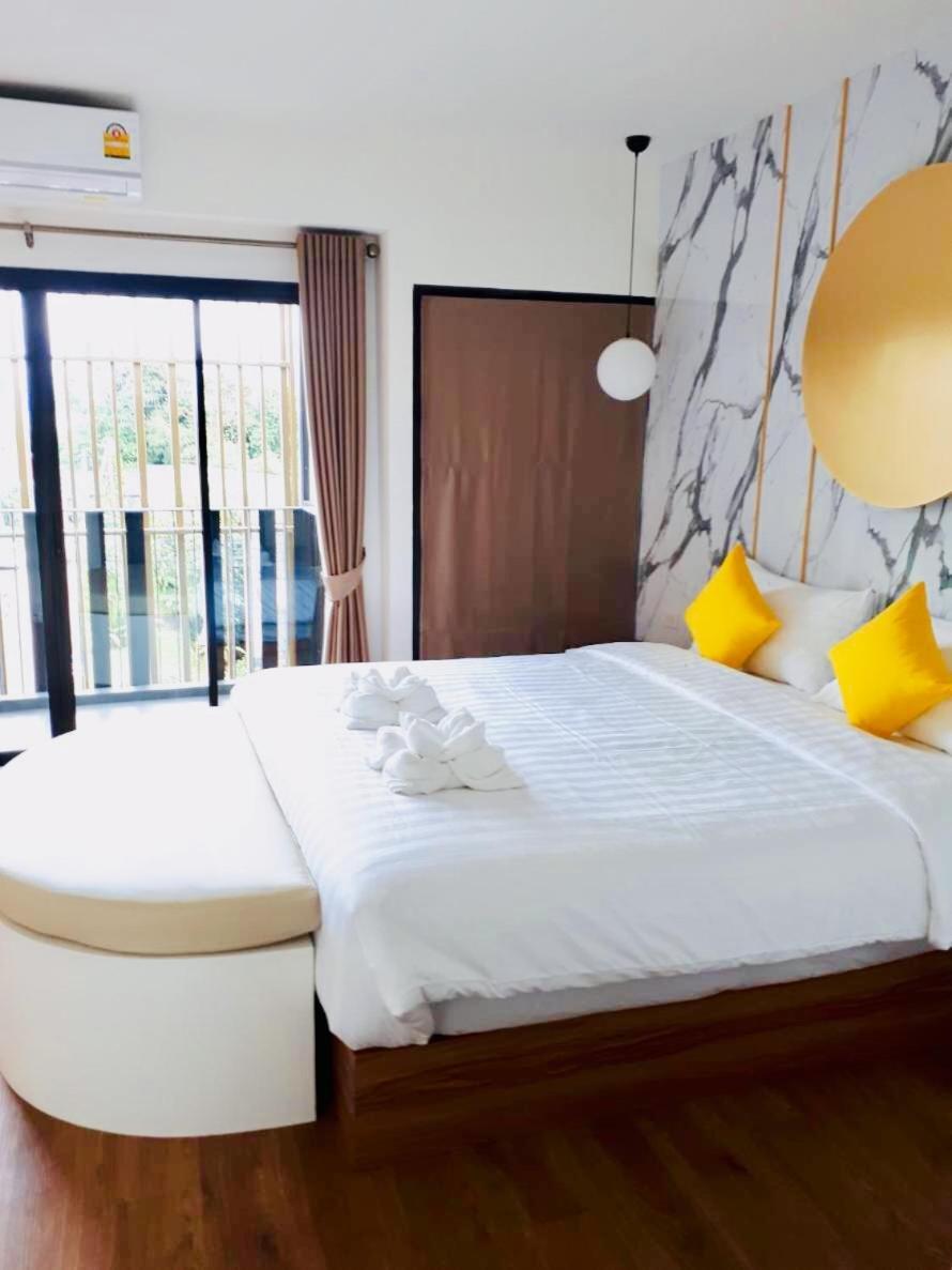 La La Moon Poshtel'n' Pool * Krabi town
