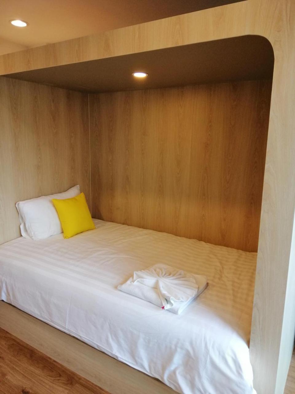 Frühstückspension La La Moon Poshtel'n' Pool Krabi town