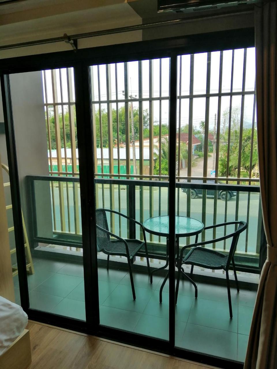 La La Moon Poshtel'n' Pool Krabi town